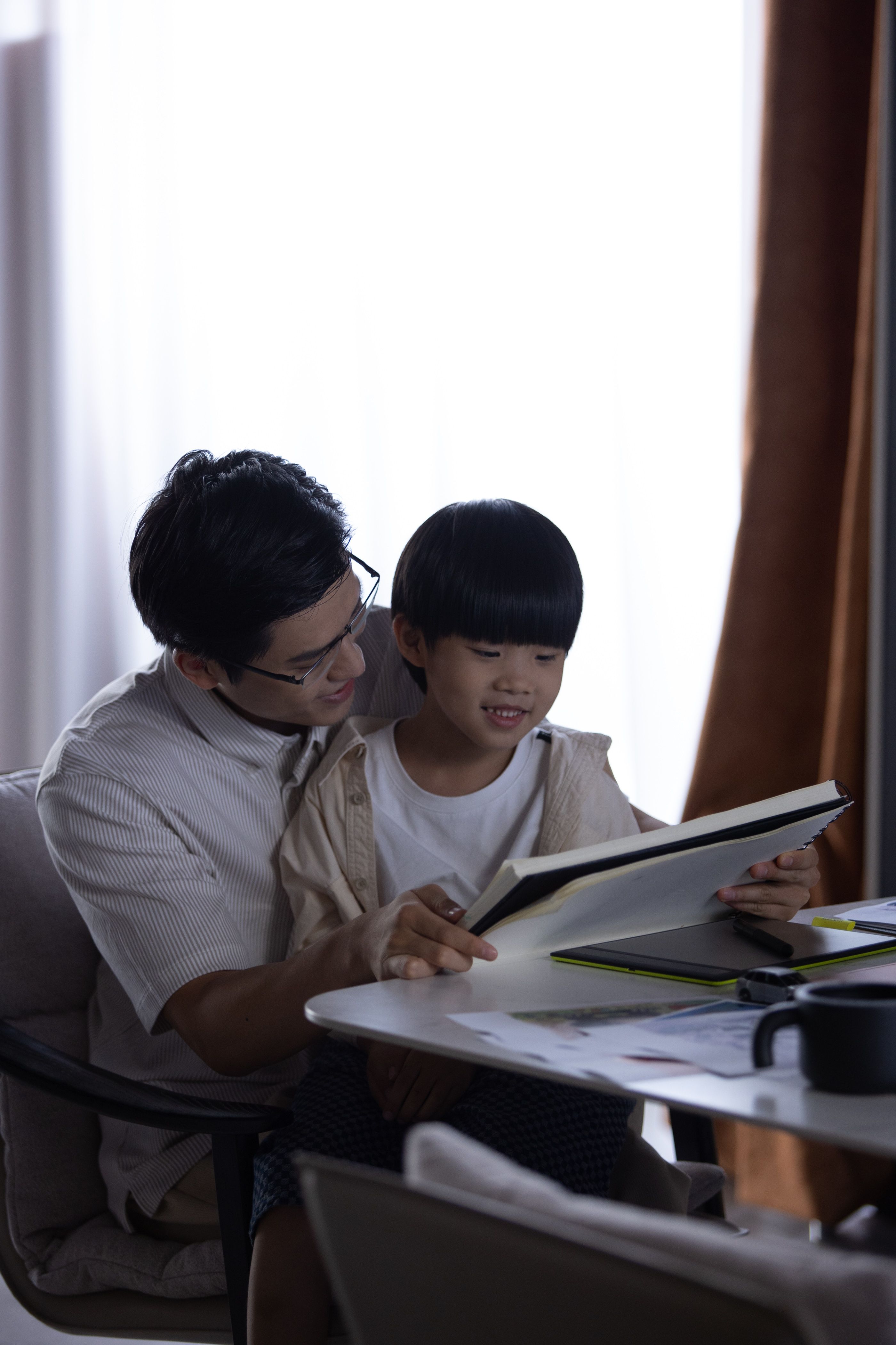 信(xin)賴咊(he)依靠可(kě)以(yi)昰(shi)相互的(de)